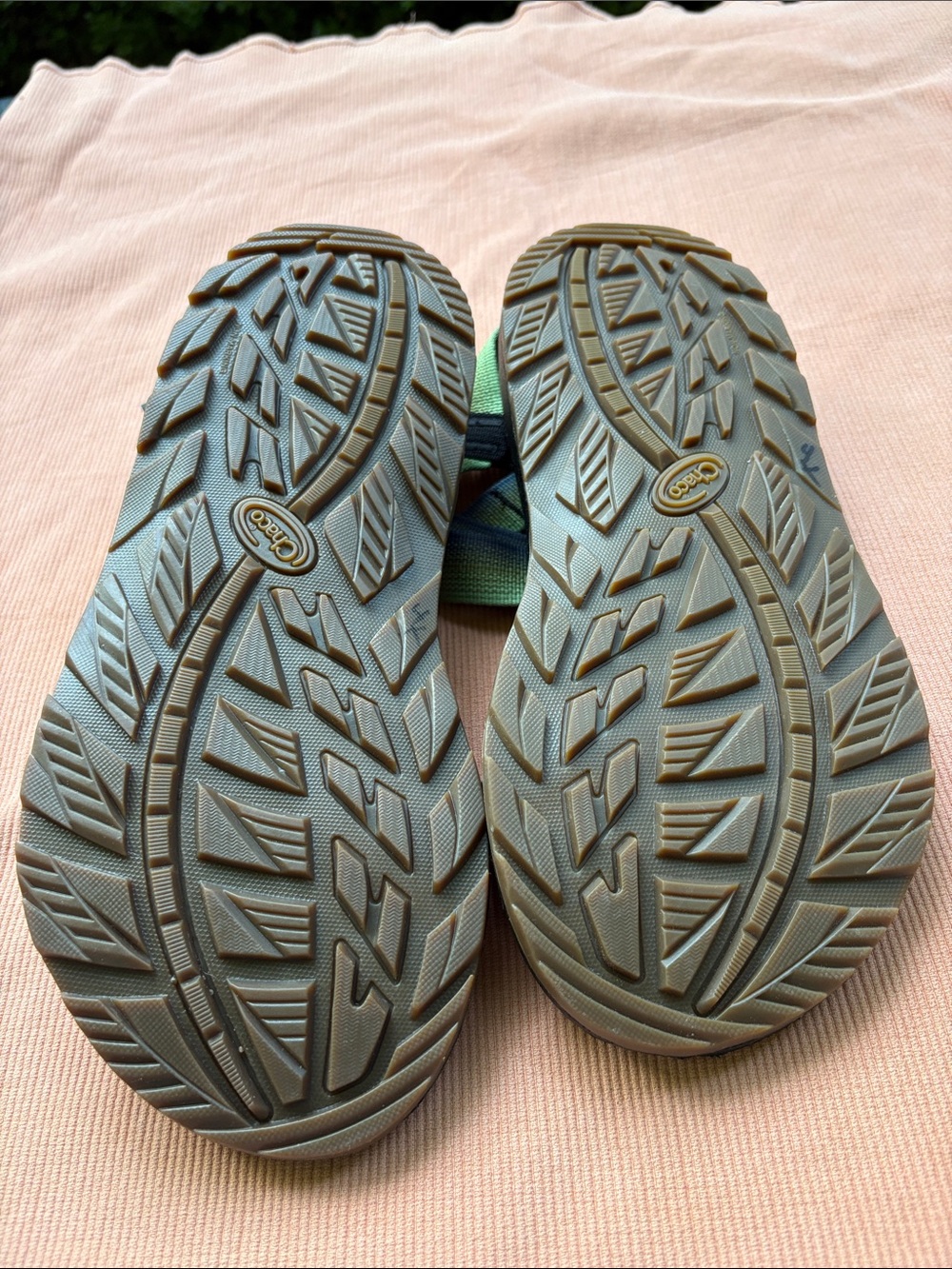 Chaco Cloud Mens size 10 green/blue - Picture 5 of 6